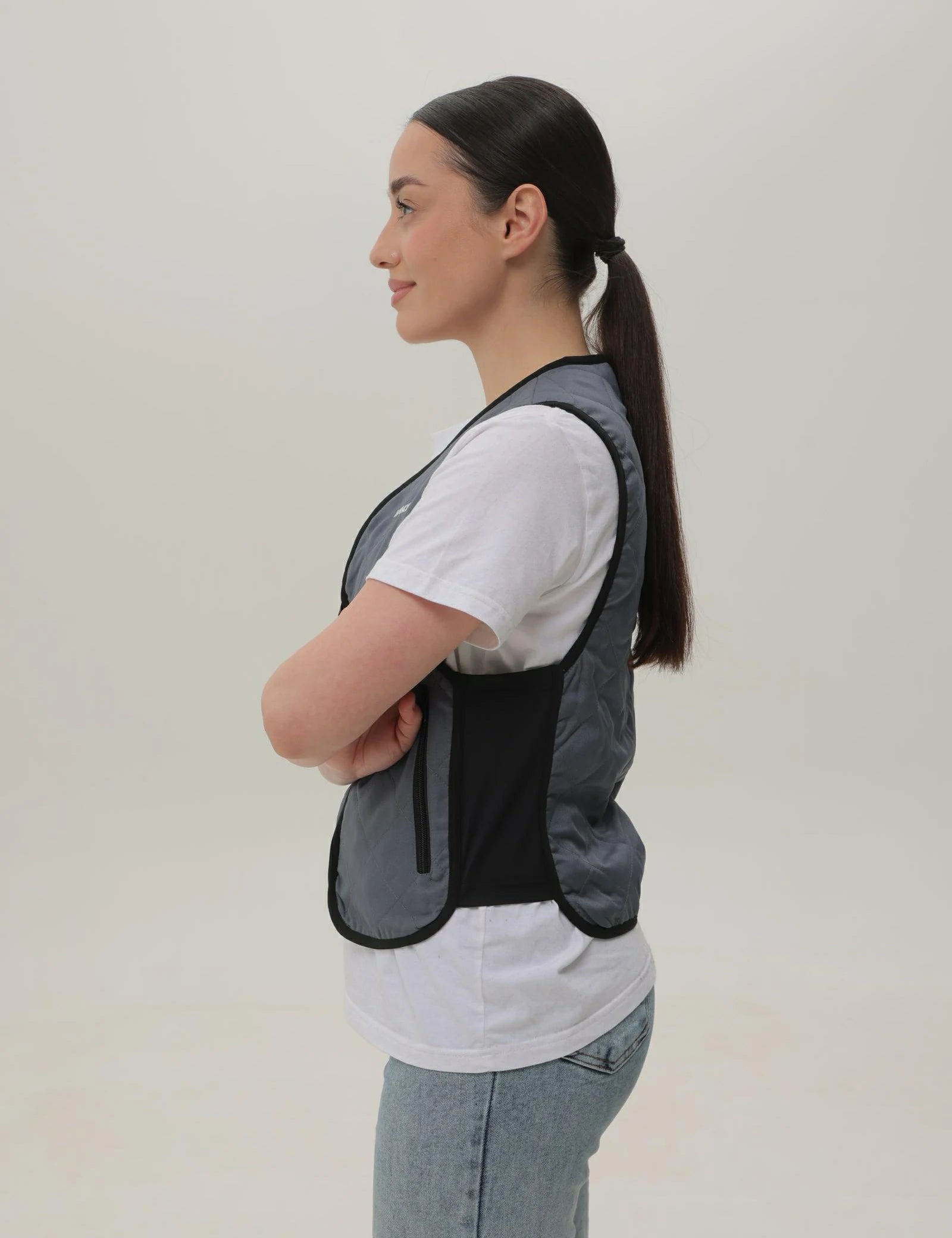 Unisex Cooling Vest with 12 Ice Packs - Grey