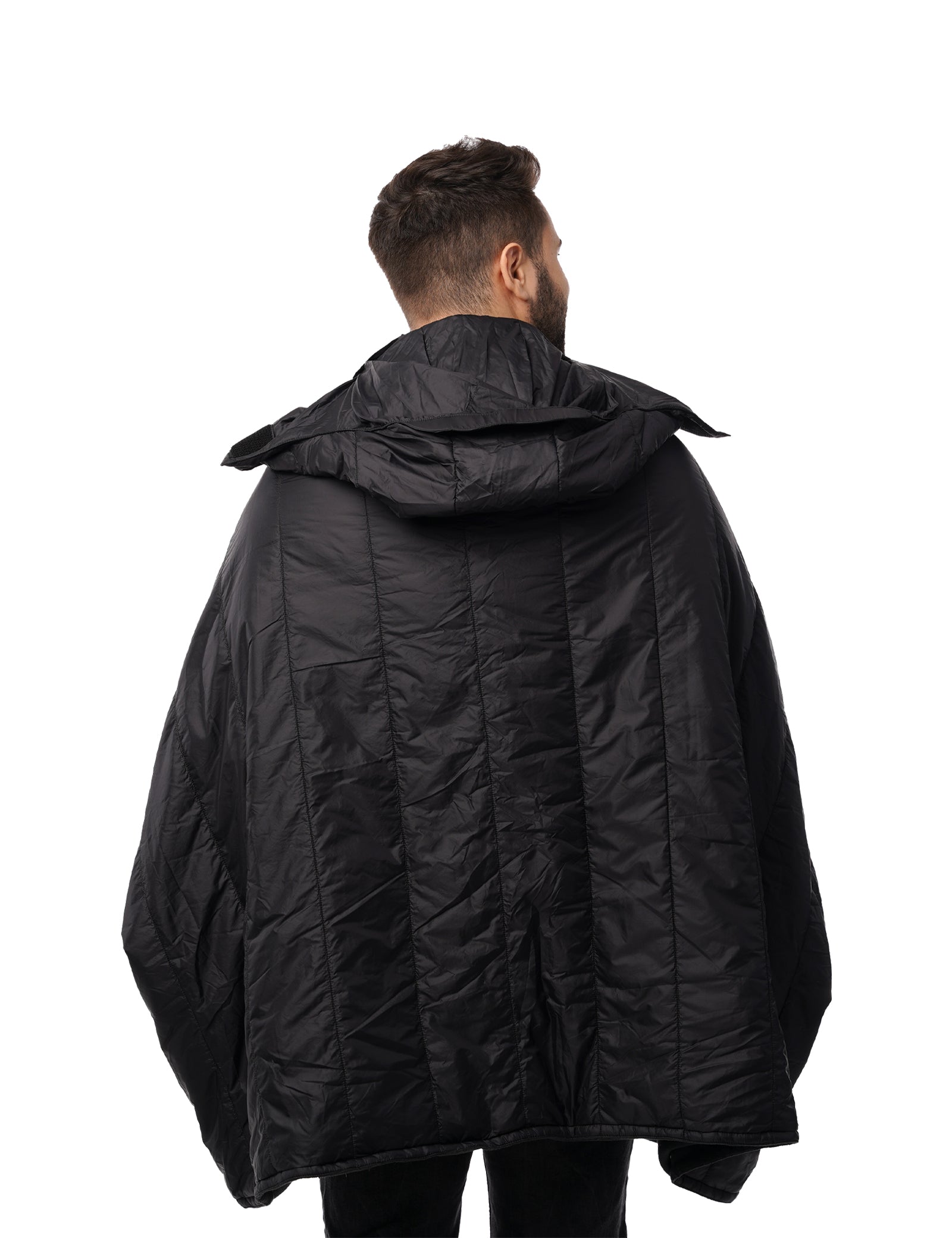 Hennchee men's black 12V heated poncho full back view