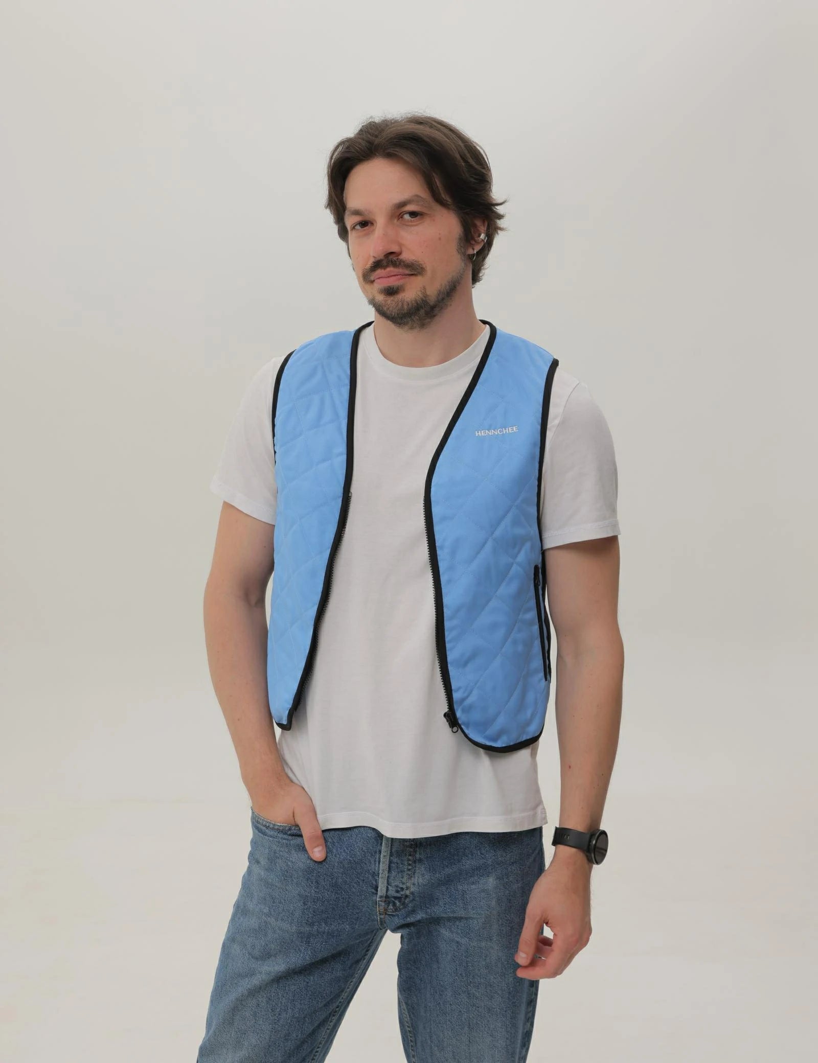 Cooling Vest with 12 Ice Packs - Blue