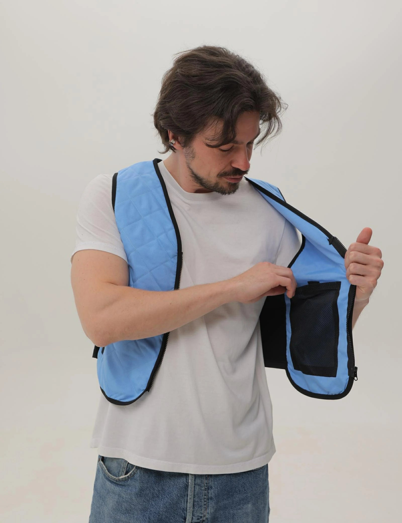 Cooling Vest with 12 Ice Packs - Blue