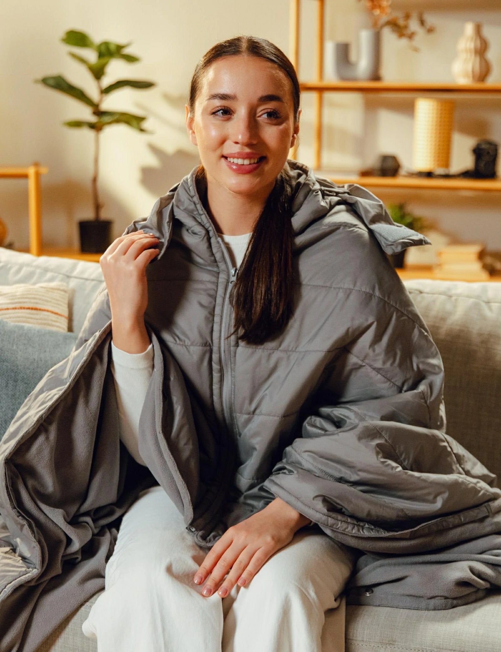 Unisex Heated Wearable Blanket Poncho 70" x 42" with 12V Battery